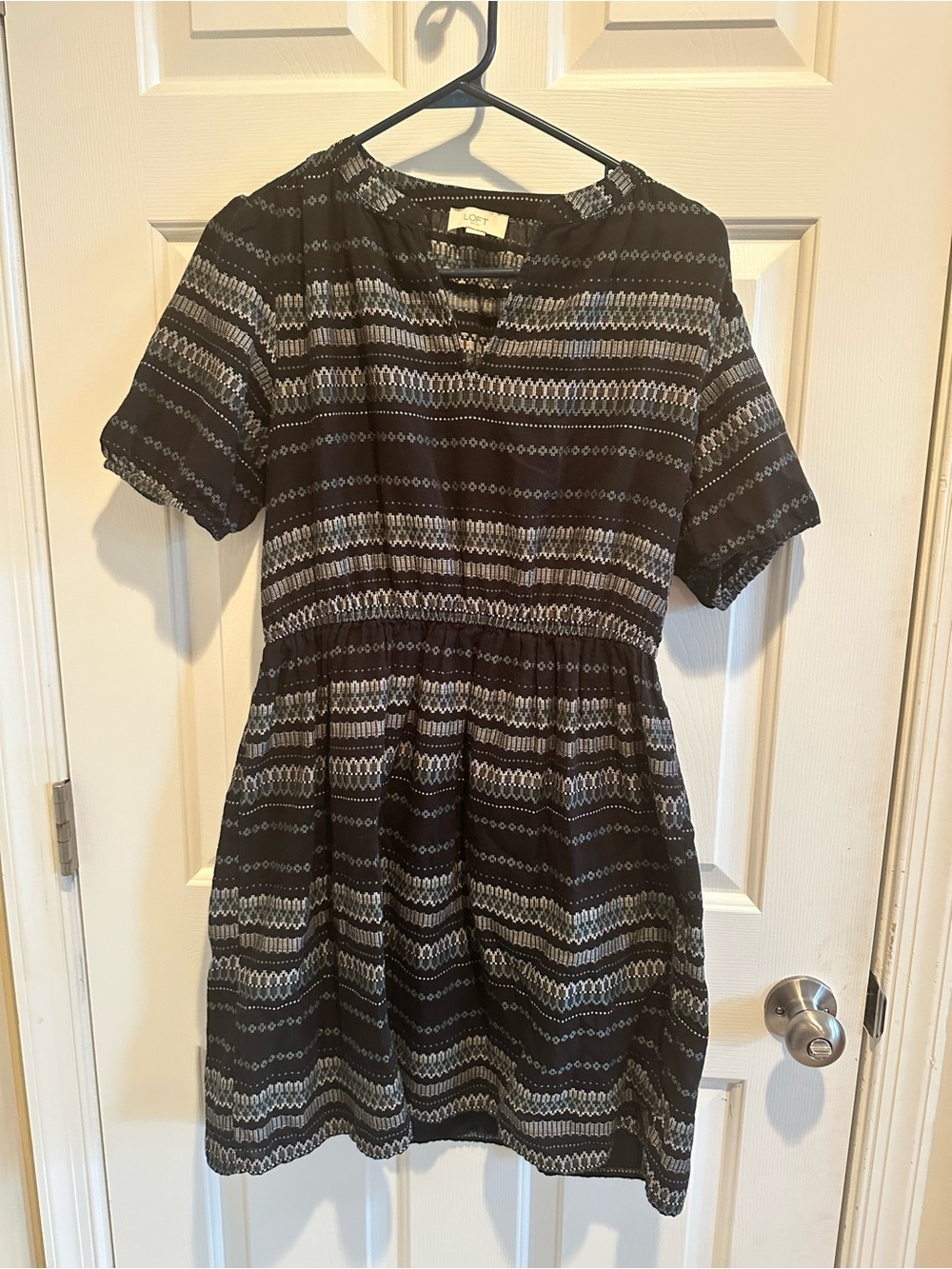LOFT Outlet Black and White Striped Short Sleeve Mini Dress Women’s Small